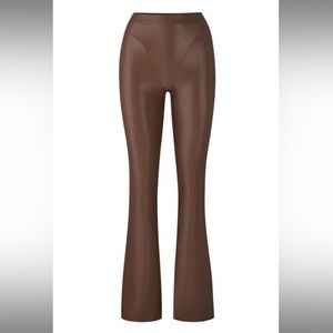 COPY - SKIMS Faux leather seamed bootcut pants